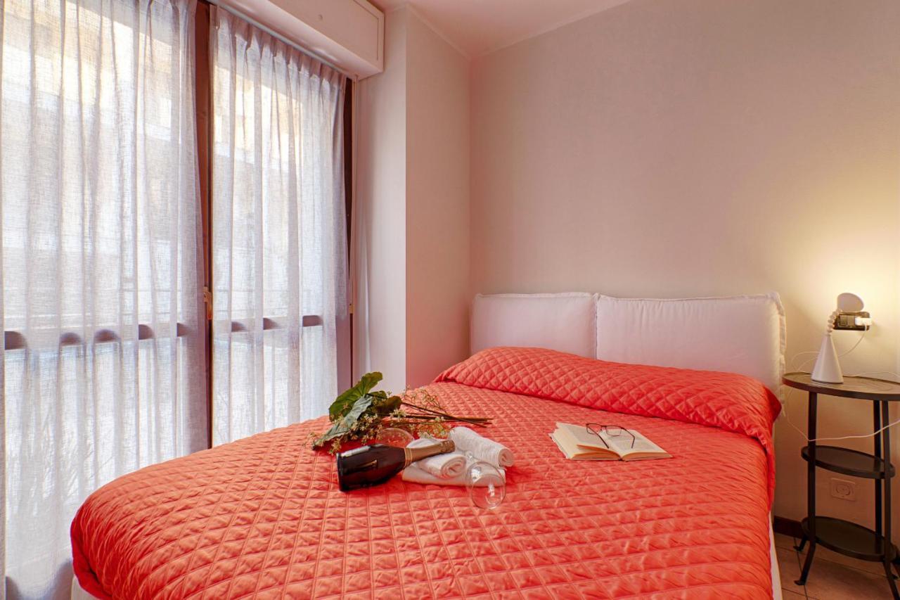 Modern Lakefront 2-Bedroom Apartment Acquaseria Εξωτερικό φωτογραφία