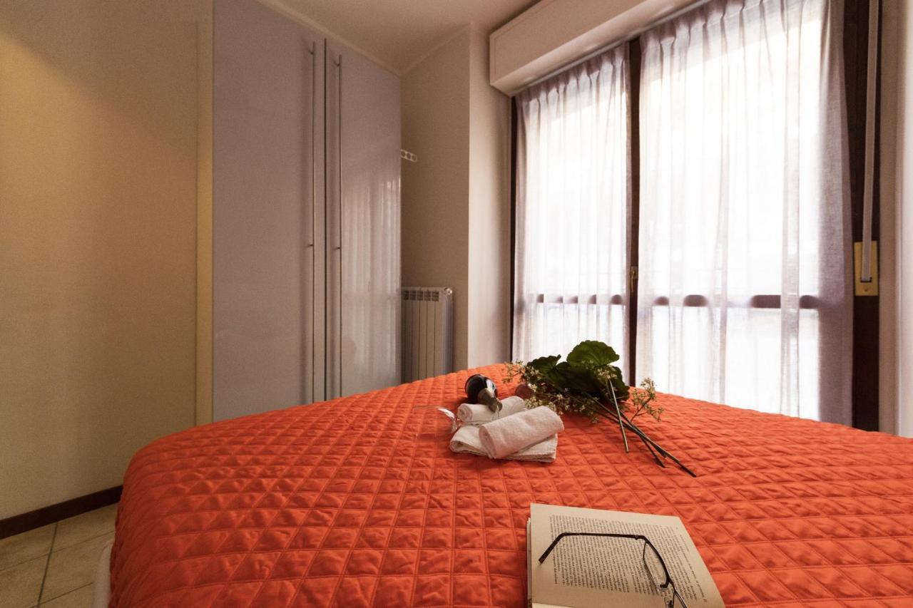 Modern Lakefront 2-Bedroom Apartment Acquaseria Εξωτερικό φωτογραφία